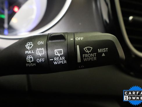 Used 2025 Chrysler Pacifica Select FWD image 31