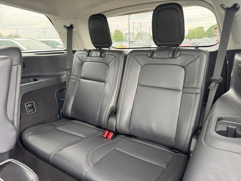 New 2025 Lincoln Aviator Reserve w/ Equipment Group 201A image 31
