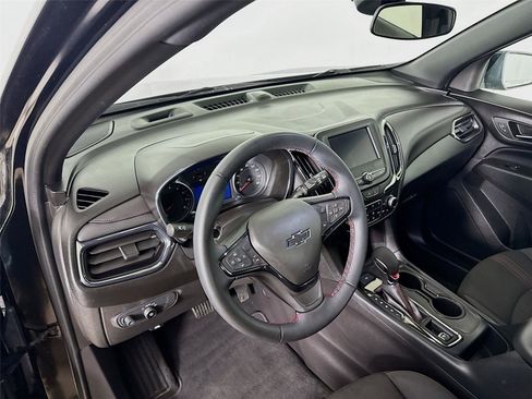 Used 2024 Chevrolet Equinox RS image 9