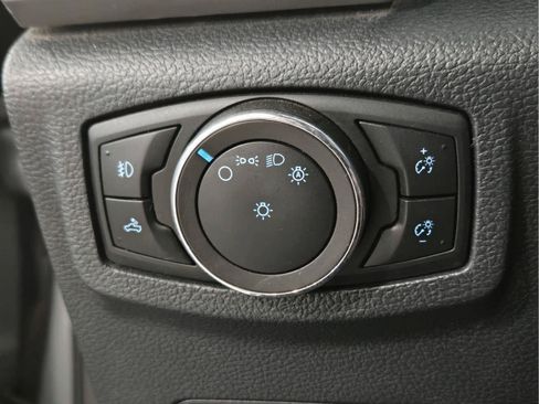 Used 2022 Ford F450 Lariat w/ Lariat Value Package AWD/4WD image 15