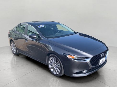 Used 2025 MAZDA MAZDA3 s FWD image 1