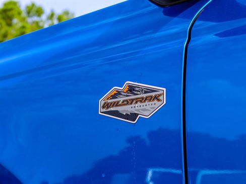Used 2024 Ford Bronco Wildtrak AWD/4WD image 3