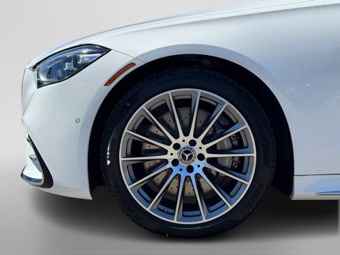 New 2026 Mercedes-Benz S 580 4MATIC Sedan image 10