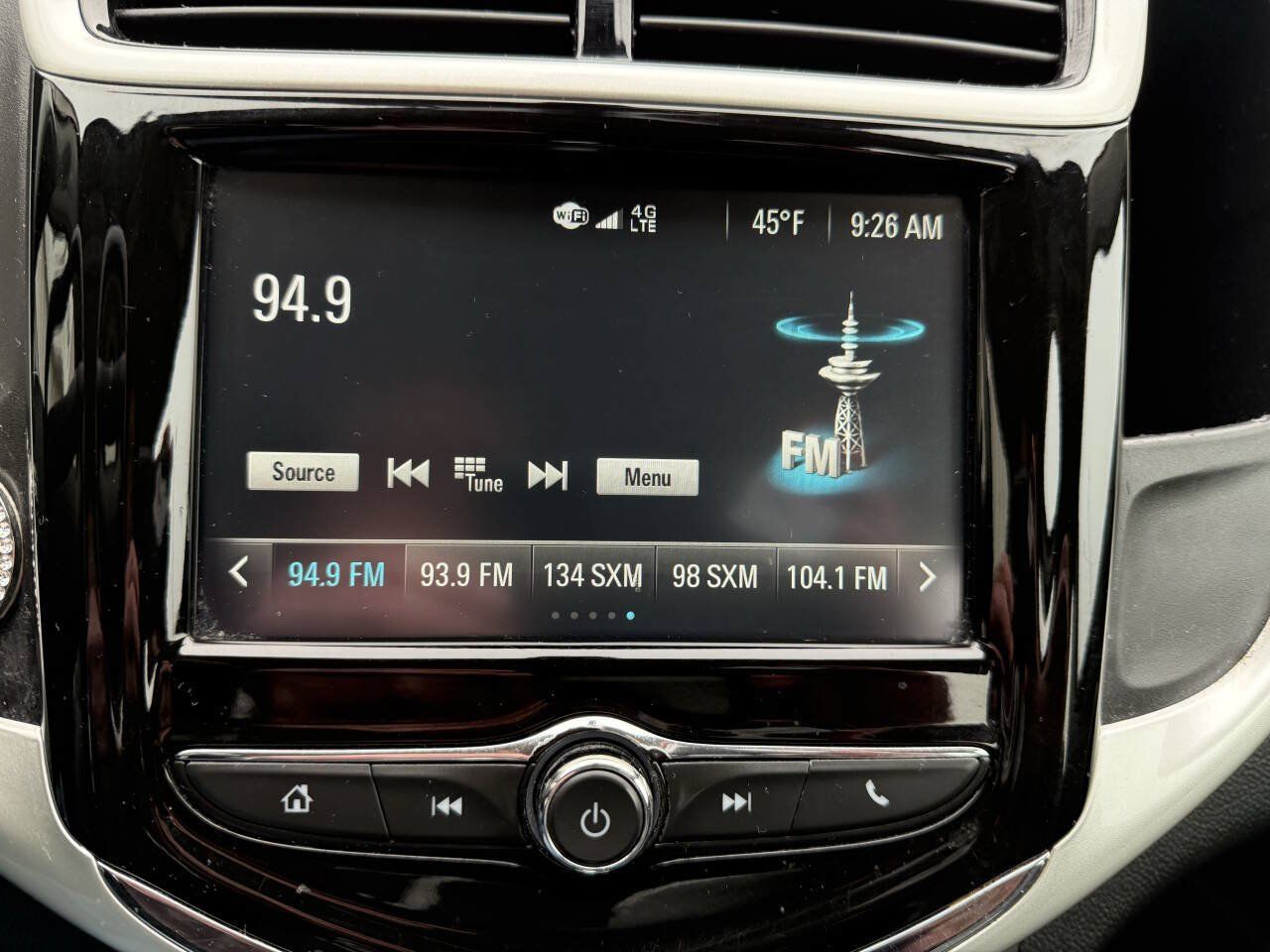 Used 2017 Chevrolet Sonic Premier FWD image 16