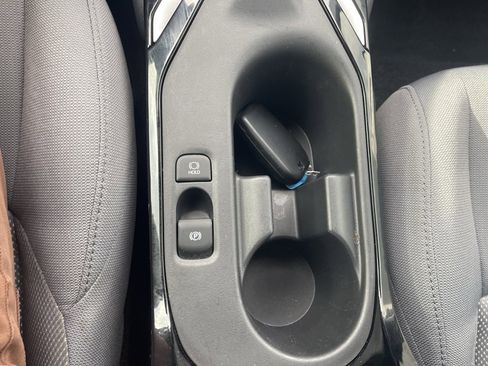 Used 2024 Toyota Corolla SE image 28