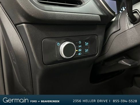 Used 2022 Ford Escape SE image 18