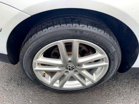 Used 2008 Volkswagen Passat Lux image 22