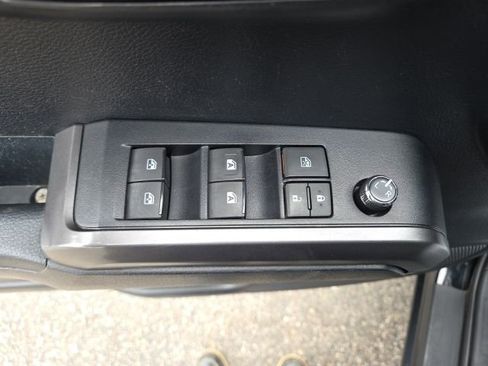 Used 2018 Toyota Tacoma TRD Sport image 54