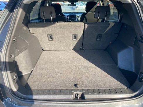 Used 2020 Chevrolet Equinox LT image 12