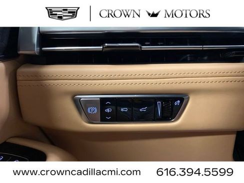 Certified 2025 Cadillac Escalade IQ Sport 2 AWD/4WD image 16