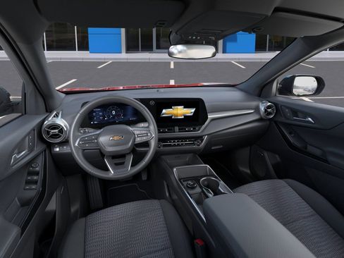 New 2026 Chevrolet Equinox LT FWD image 15