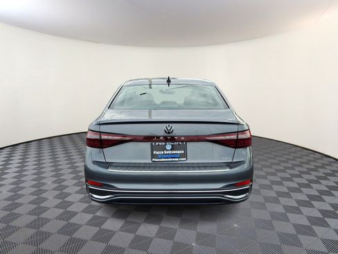 Certified 2026 Volkswagen Jetta SEL FWD image 6