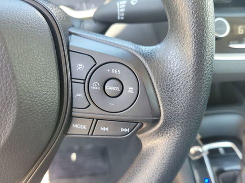 Used 2024 Toyota Corolla LE image 23