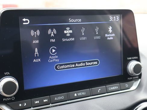 Used 2024 Nissan Sentra SV FWD image 8