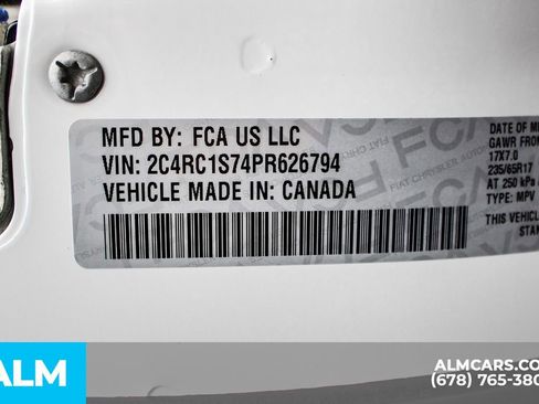Used 2023 Chrysler Pacifica Limited FWD image 38