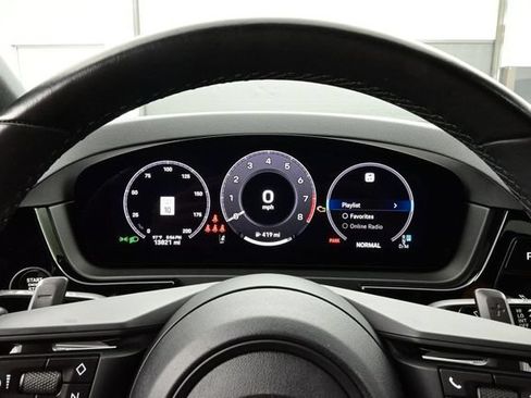 Certified 2025 Porsche Cayenne S AWD/4WD image 9