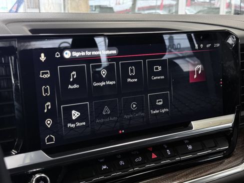 Used 2025 GMC Sierra 1500 Elevation image 62