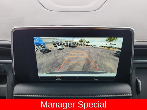 Used 2024 GMC Yukon SLT AWD/4WD image 21