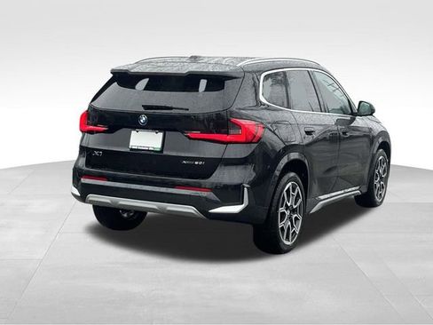 New 2026 BMW X1 xDrive28i w/ Technology Package AWD/4WD image 4