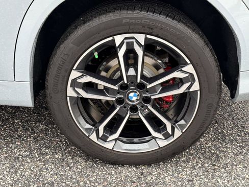 Used 2025 BMW X2 xDrive28i w/ Premium Package image 12