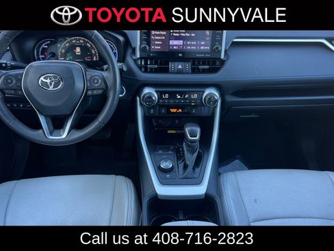 Used 2022 Toyota RAV4 XSE image 5