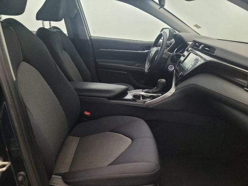 Used 2019 Toyota Camry LE FWD image 21