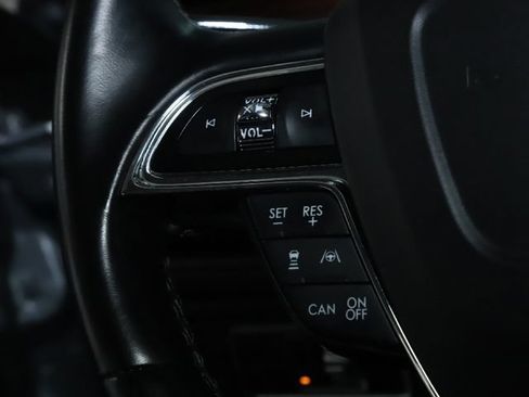 Used 2023 Lincoln Nautilus Reserve w/ Equipment Group 201A AWD/4WD image 28