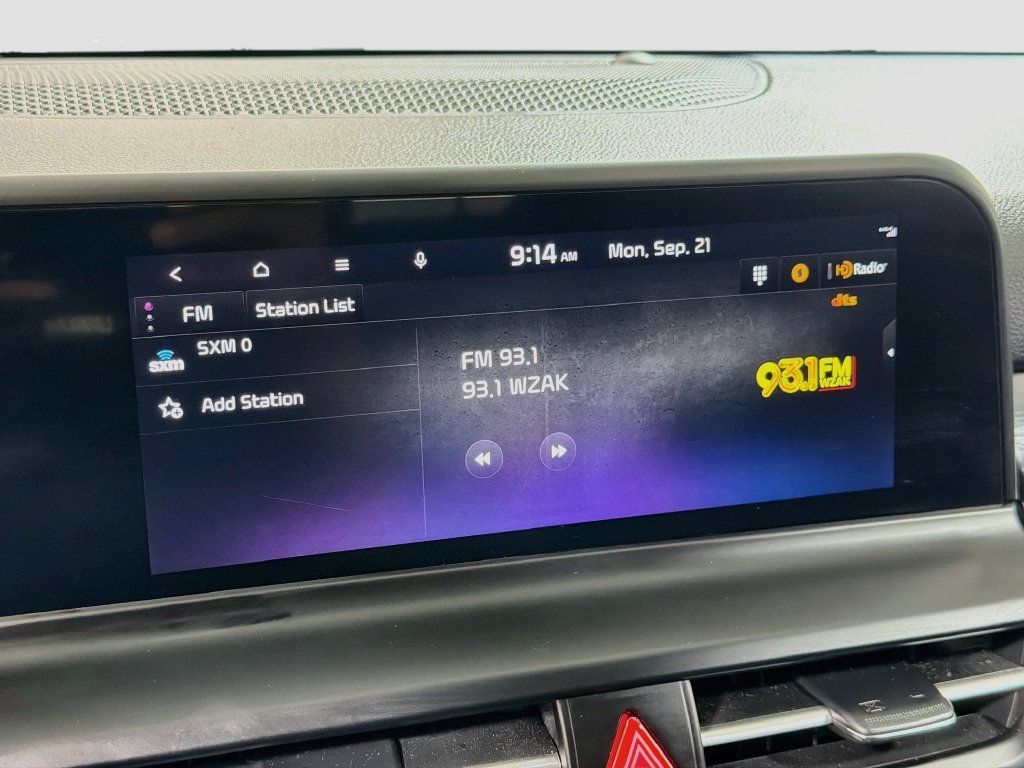 Used 2024 Kia Seltos S AWD/4WD image 16