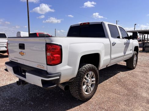 Used 2019 Chevrolet Silverado 2500 High Country w/ Duramax Plus Package AWD/4WD image 5