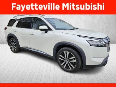 Used 2023 Nissan Pathfinder Platinum
