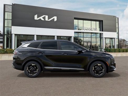 New 2026 Kia Sportage EX image 8