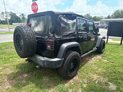 Used 2016 Jeep Wrangler Unlimited Sport w/ Max Tow Package AWD/4WD image 4