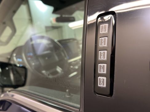 Certified 2023 Ford F150 Lariat w/ Equipment Group 502A High image 31