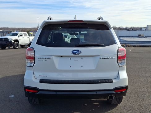 Used 2018 Subaru Forester 2.5i Touring image 5