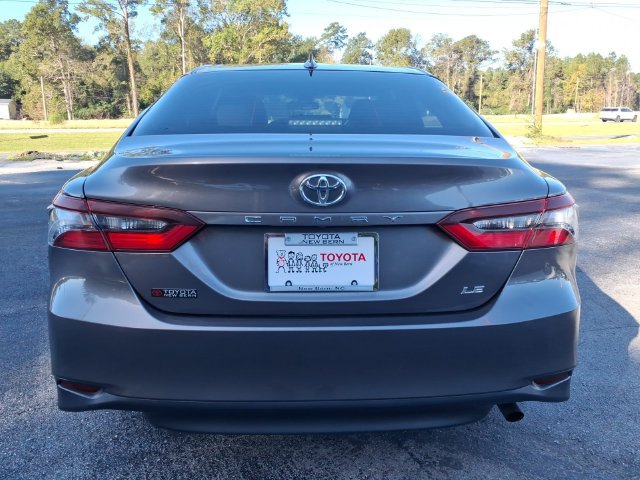 Used 2023 Toyota Camry LE FWD image 2
