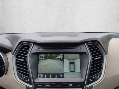 Used 2017 Hyundai Santa Fe Sport w/ 2.4L Tech Package 04 FWD image 15