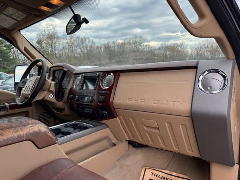 Used 2011 Ford F350 King Ranch w/ King Ranch w/Chrome Pkg AWD/4WD image 19