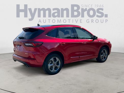 Used 2023 Ford Escape ST-Line w/ Tech Pack #1 image 3