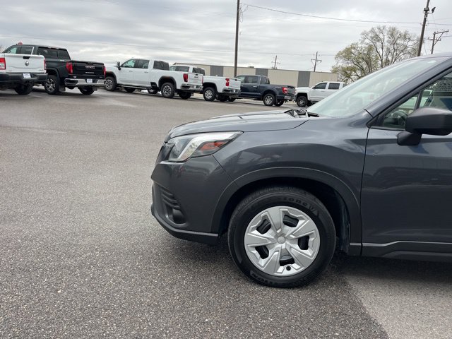 Used 2023 Subaru Forester AWD/4WD image 6