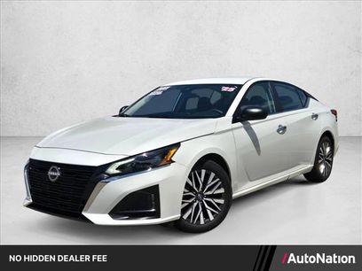Used 2025 Nissan Altima 2.5 SV