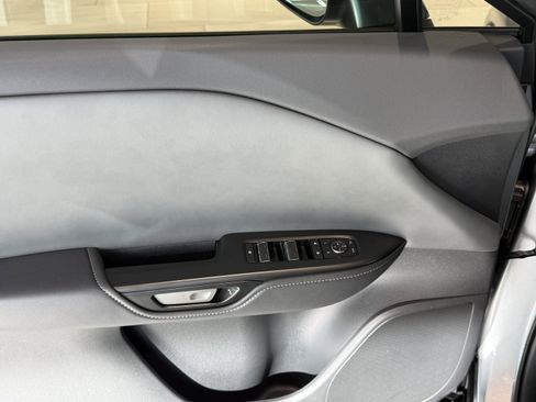 New 2026 Lexus RZ 350e 2WD image 18