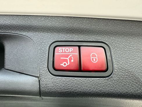 Certified 2022 Mercedes-Benz GLE 350 4MATIC image 37