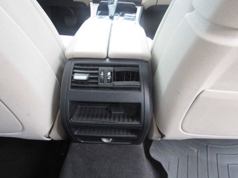 Used 2014 BMW 535i Sedan image 19