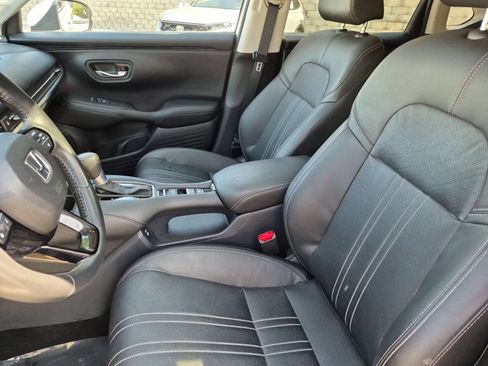 Used 2025 Honda HR-V EX-L image 26