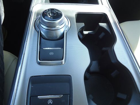 Used 2022 Ford Edge SEL w/ Convenience Package image 20