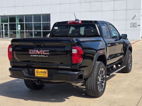 Certified 2025 GMC Canyon Denali AWD/4WD image 7