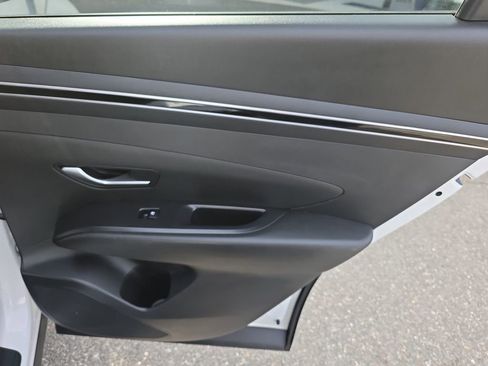 Used 2023 Hyundai Tucson SEL image 14