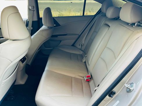 Used 2014 Honda Accord EX-L image 9