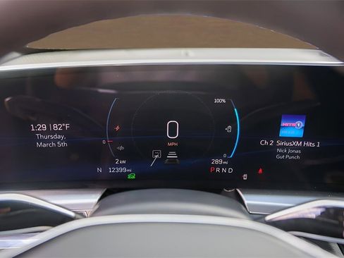 Certified 2024 Cadillac Lyriq Luxury image 10