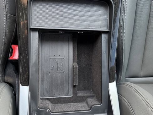 Used 2021 Audi Q8 Premium Plus w/ Premium Plus Package image 23